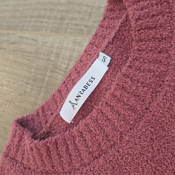 Anrabess Soft Fuzzy Knit Sweater - Picture 2 of 2